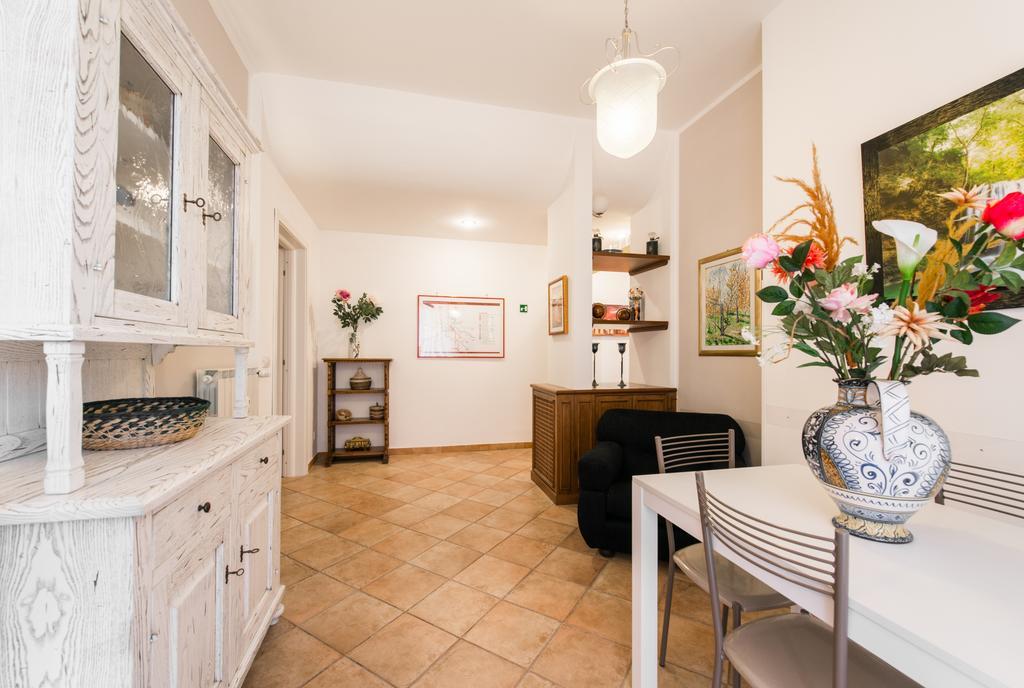 Maison Velia San Giovanni Rome Bagian luar foto